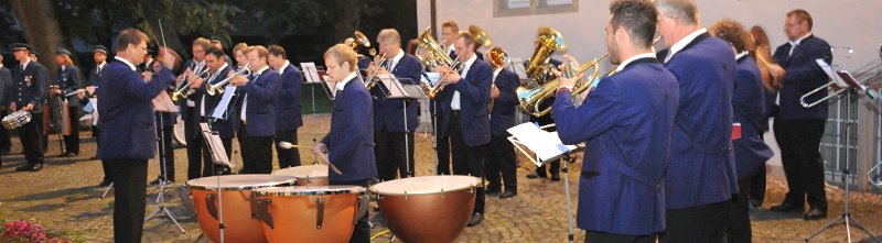 Zapfenstreich 2012 061.JPG